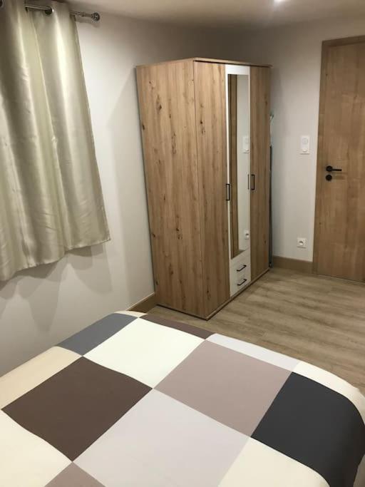 Paisible Logement Tout Equipe Pour 1 A 6 Personnes Ebersheim Esterno foto