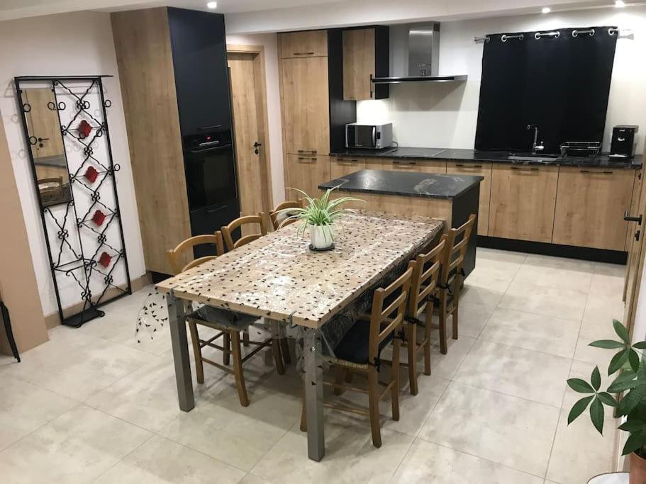 Paisible Logement Tout Equipe Pour 1 A 6 Personnes Ebersheim Esterno foto