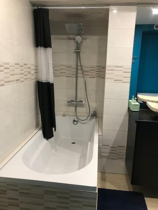Paisible Logement Tout Equipe Pour 1 A 6 Personnes Ebersheim Esterno foto