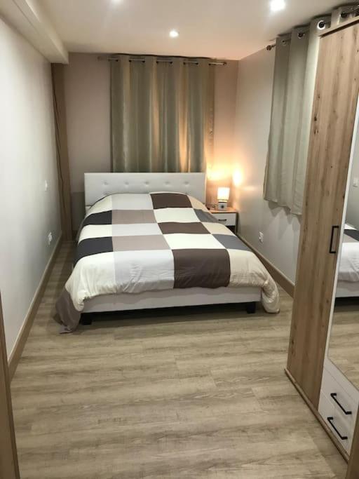 Paisible Logement Tout Equipe Pour 1 A 6 Personnes Ebersheim Esterno foto